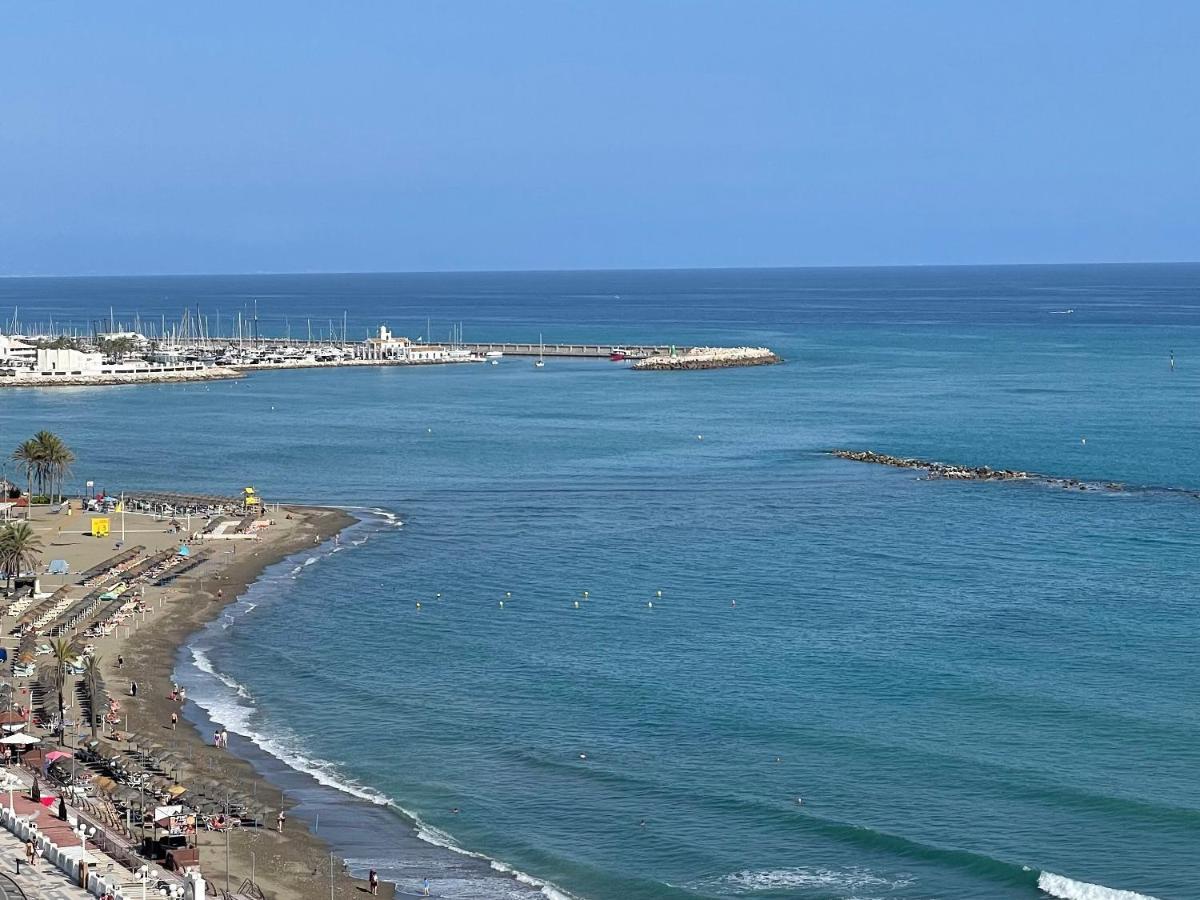 דירות בנאלמדנה G&G Isla Marina Puerto מראה חיצוני תמונה