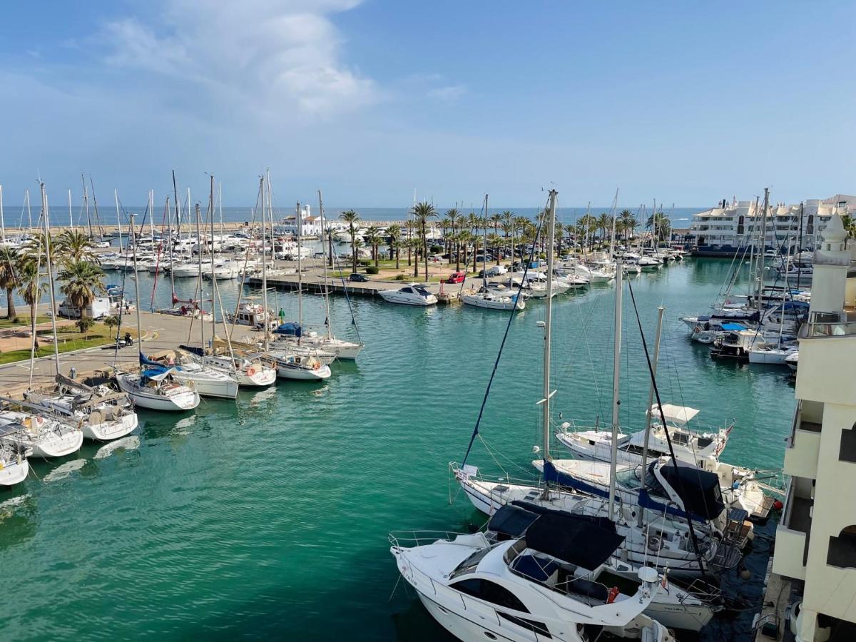 דירות בנאלמדנה G&G Isla Marina Puerto מראה חיצוני תמונה